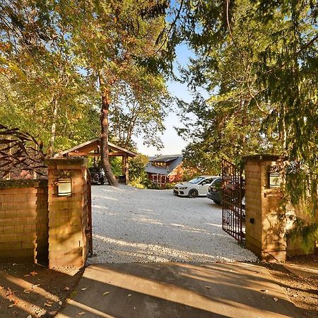 Salishan Tree House Suite Cowichan Bay Esterno foto