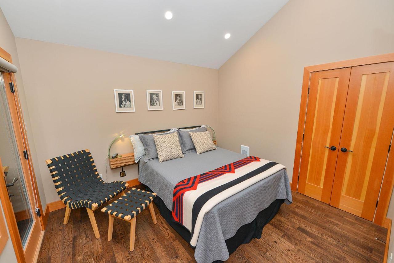 Salishan Tree House Suite Cowichan Bay Esterno foto